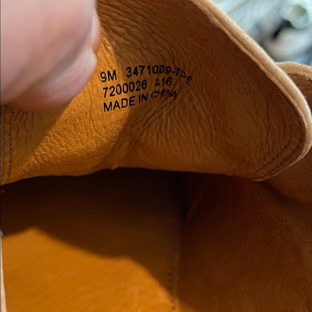 Frye Tan Lace-Up Oxfords - Picture 10 of 10